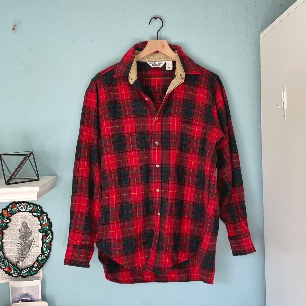woolrich vintage plaid flannel wool button up jacket shirt. red green grid